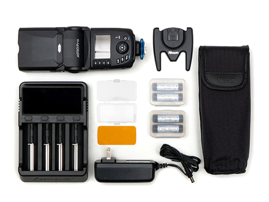 <center>MG80 Pro・リチウムイオン電池&充電器付属版の内容</center>