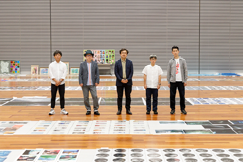 <span class="fnt-85">昨年度の優秀賞選出審査会の様子</span>