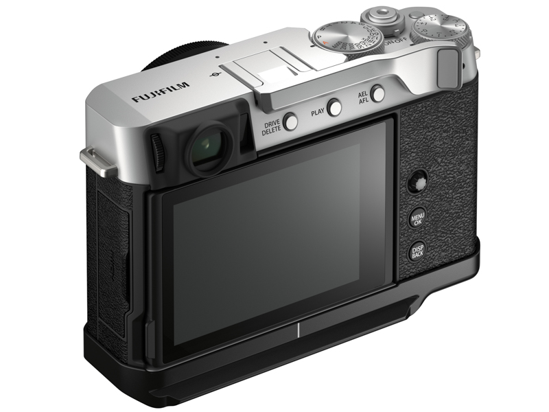 サムレストとハンドグリップを装着した状態