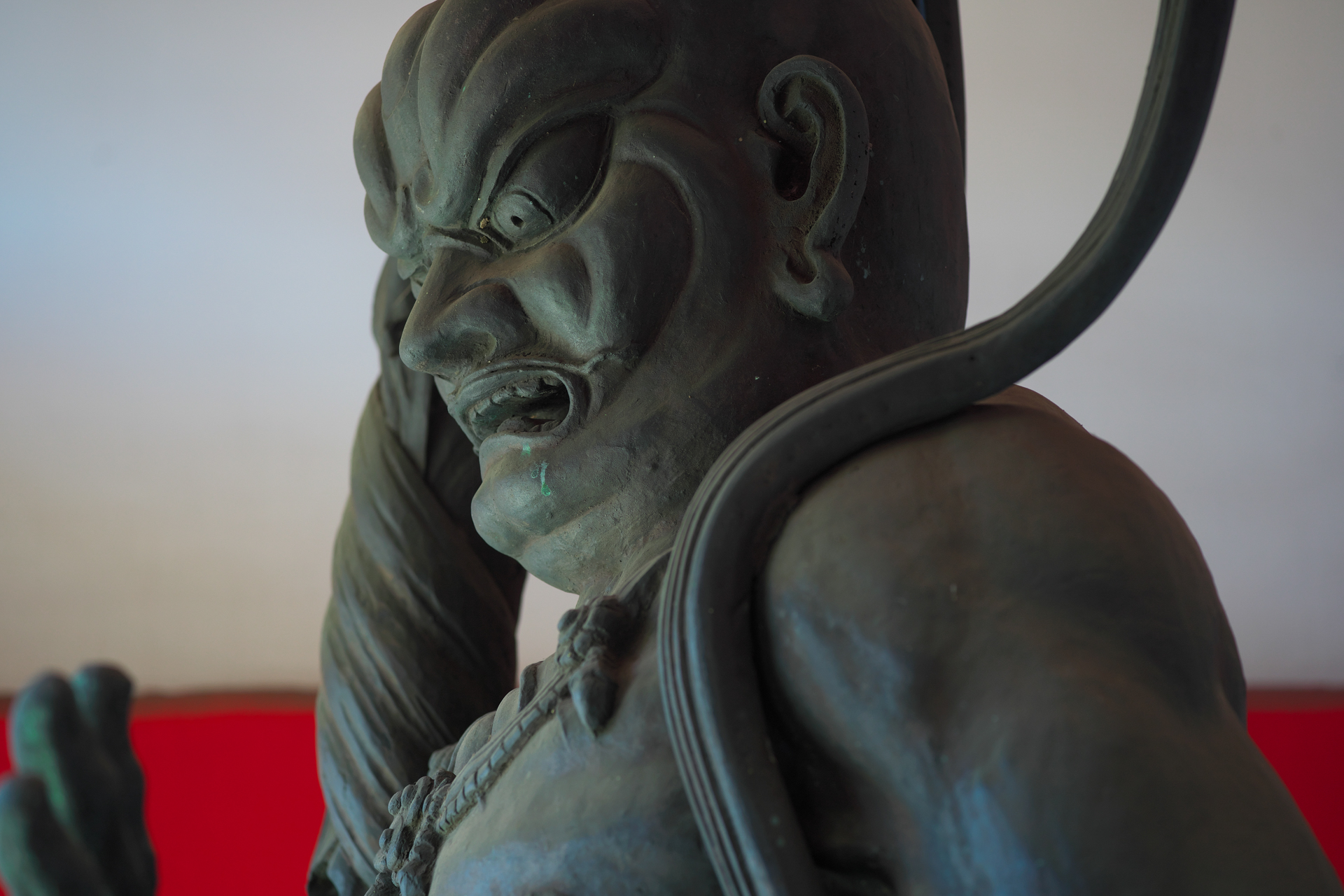 α7C+LM-EA7　APO-LANTHAR 90mm F3.5（F4・1/125秒）ISO 400