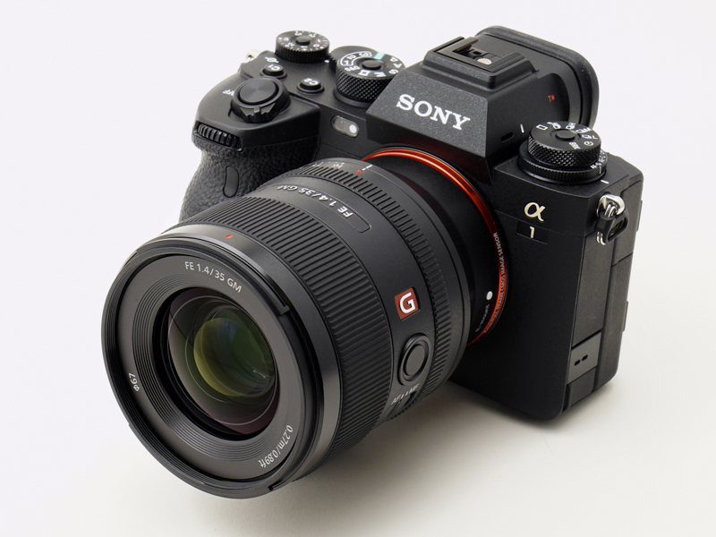 α1（装着レンズはFE 35mm F1.4 GM） <span class="fnt-80">＊レンズ名称に誤りがあったため2021年3月31日に訂正しています。</span>