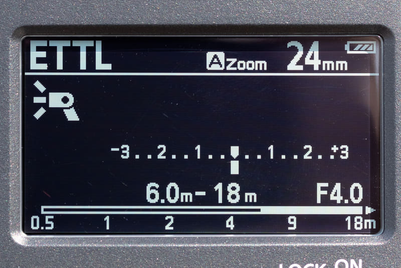 これは晴天の屋外で撮影したもの。コントラストが高く見やすい