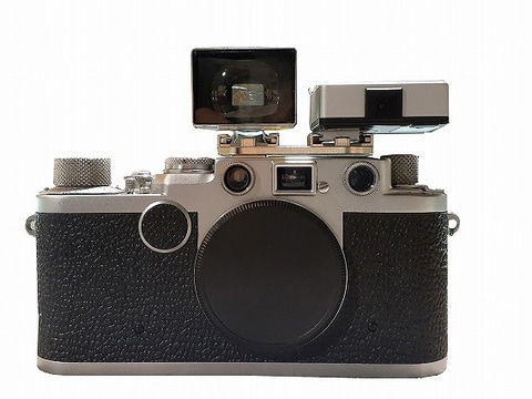 ユーエヌ、ファインダーと露出計などを併用する「ダブルシューライカ