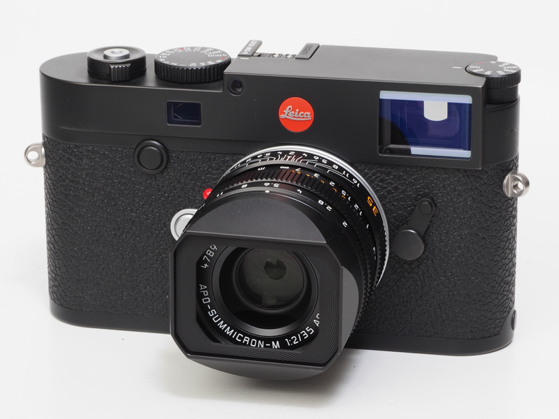 ライカM10-R（税込115万5,000円）に装着したライカ アポ・ズミクロンM F2/35mm ASPH.（税込105万6,000円）。総計で200万円コースですね。これだけゴージャスなセットなのですから、このセットで入手すれば名作がたくさん生まれます。間違いありません。
