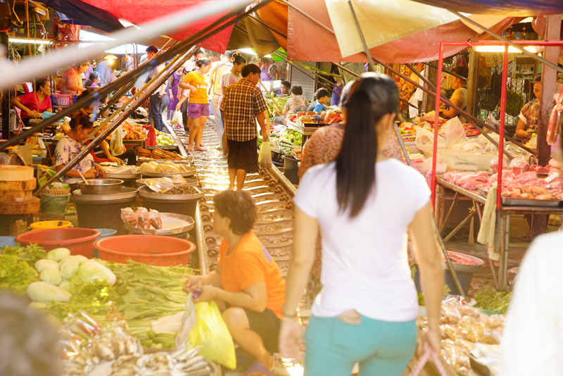 ソニーα7R III　FE 24-70mm F2.8 GM（69mm）　絞り優先オート（F4、1/400秒）　ISO 400　WB:日陰　風景