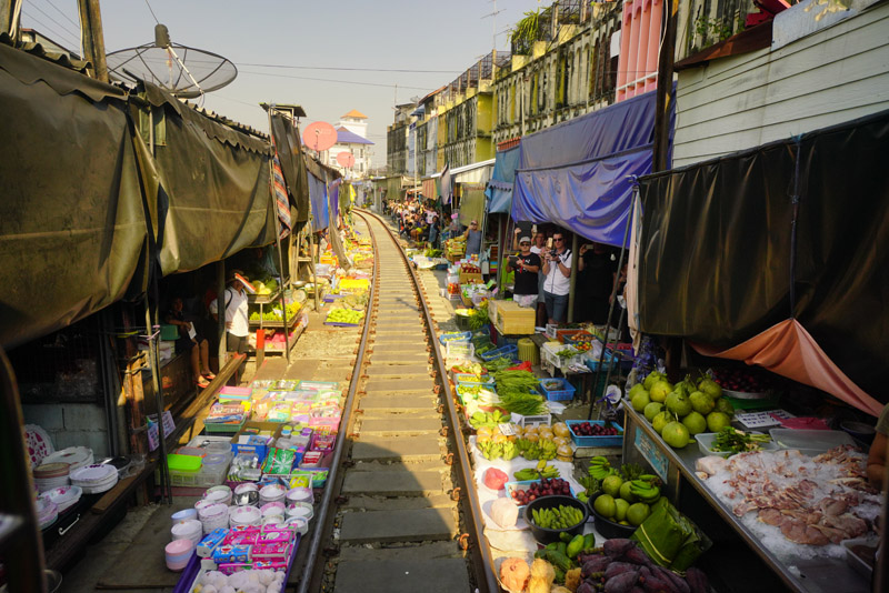 ソニーα9　 Vario-Tessar T* FE 16-35mm F4 ZA OSS（23mm）　絞り優先オート（F4、1/8000秒）　ISO 1250　WB:日陰　風景