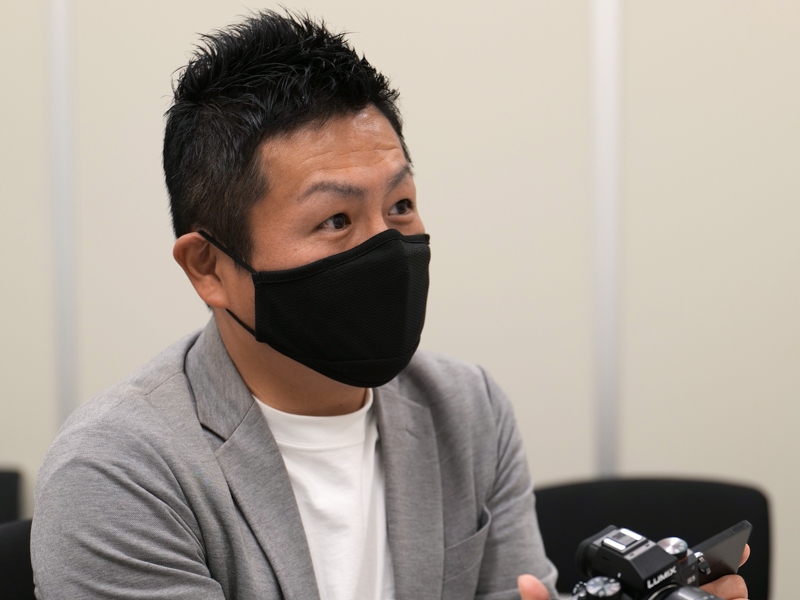 角和憲氏（商品企画担当）