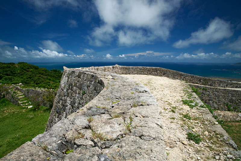 三好和義 中城（なかぐすく）城跡 2009年 （c）三好和義