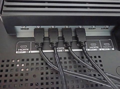 シャープ、色管理対応の32型8Kディスプレイを発売。217万円 - デジカメ