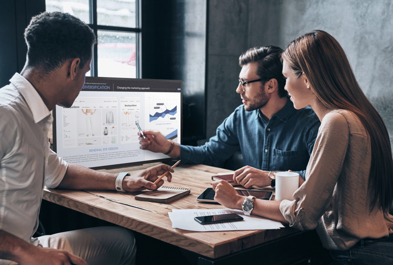 32型。ハドルスペースでの使用イメージ