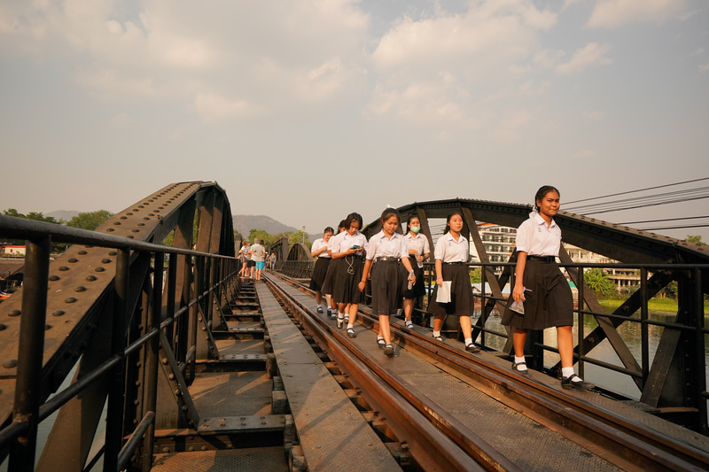 ソニーα9　Vario-Tessar T* FE 16-35mm F4 ZA OSS（23mm）　絞り優先オート（F6.3、1/5,000秒）　ISO 1600　WB:日陰　風景