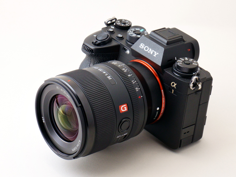 カメラグランプリ2021大賞を受賞したα1