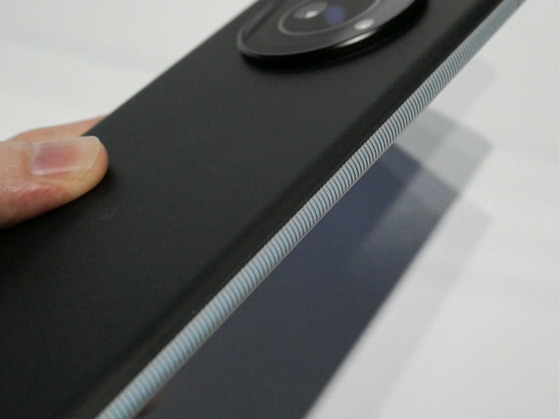 本体側面のローレット