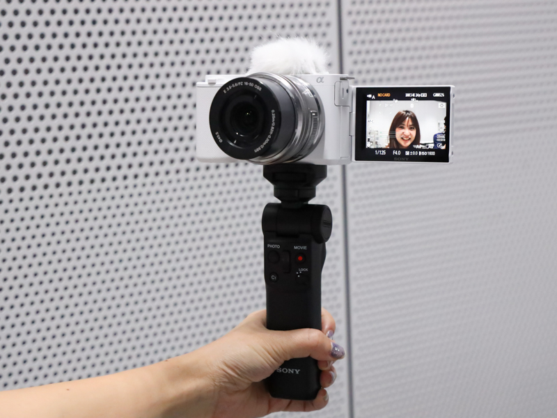 シューティンググリップ「GP-VPT2BT」（別売）にも対応