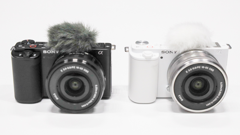 ZV-E10。カラーはブラックとホワイトの2色。