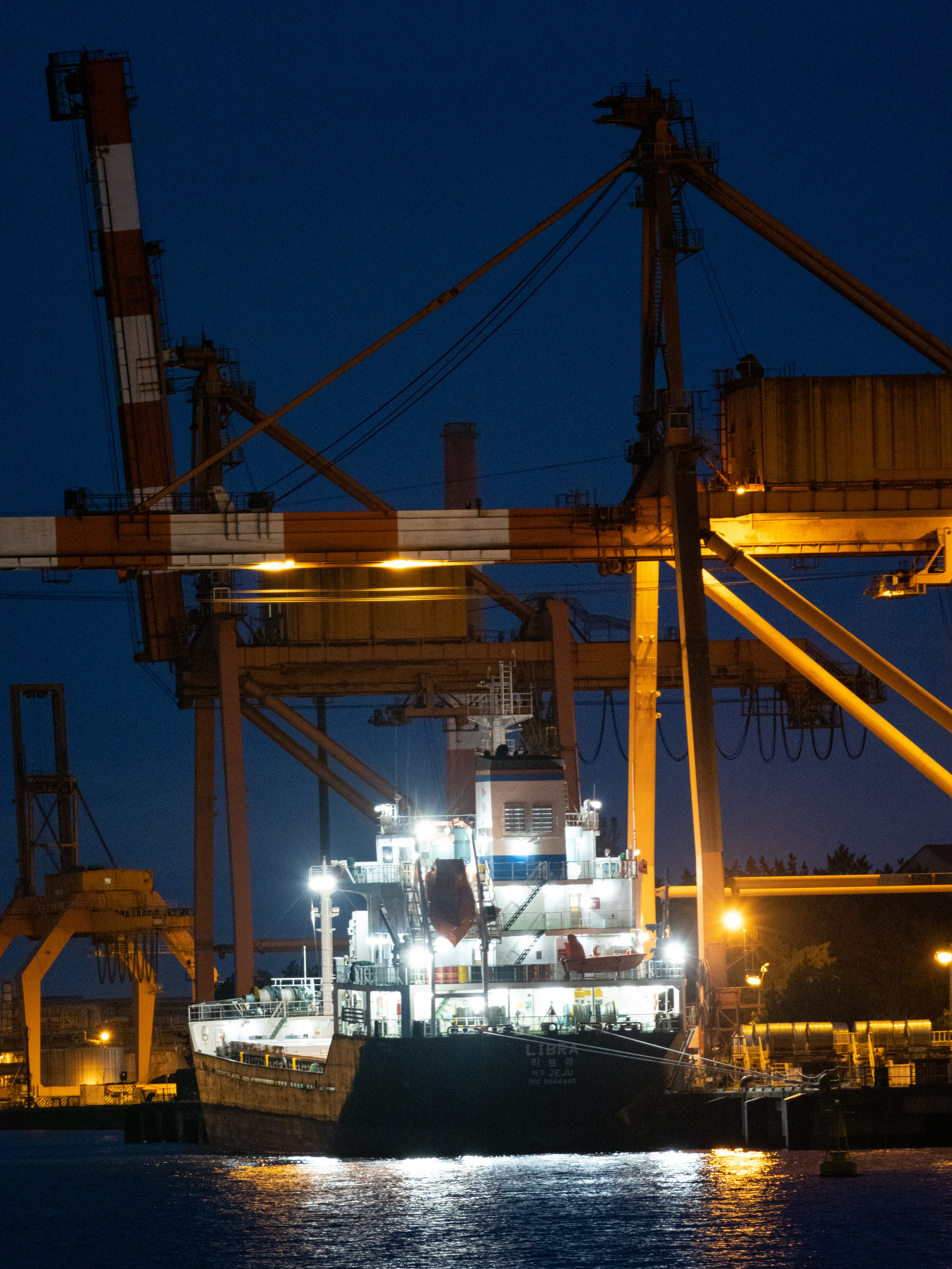 F4.5　1/15秒　ISO 3200　マニュアル露出　150mmで撮影