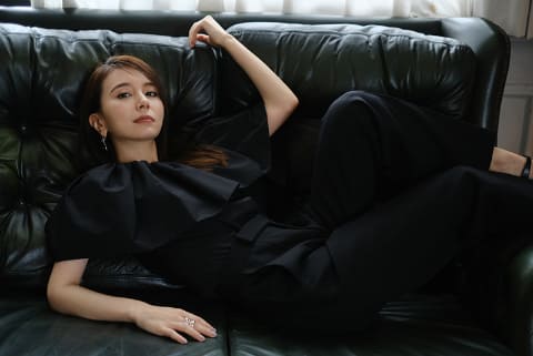 May J. × 藤里一郎写真展「Side by Side」　額縁　写真 May J. × 藤里一郎写真展「Side by Side」 額縁 写真 May J. × 藤里