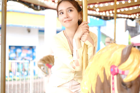 May J.×Fujisato Ichiro 写真展：Side by Side - デジカメ Watch