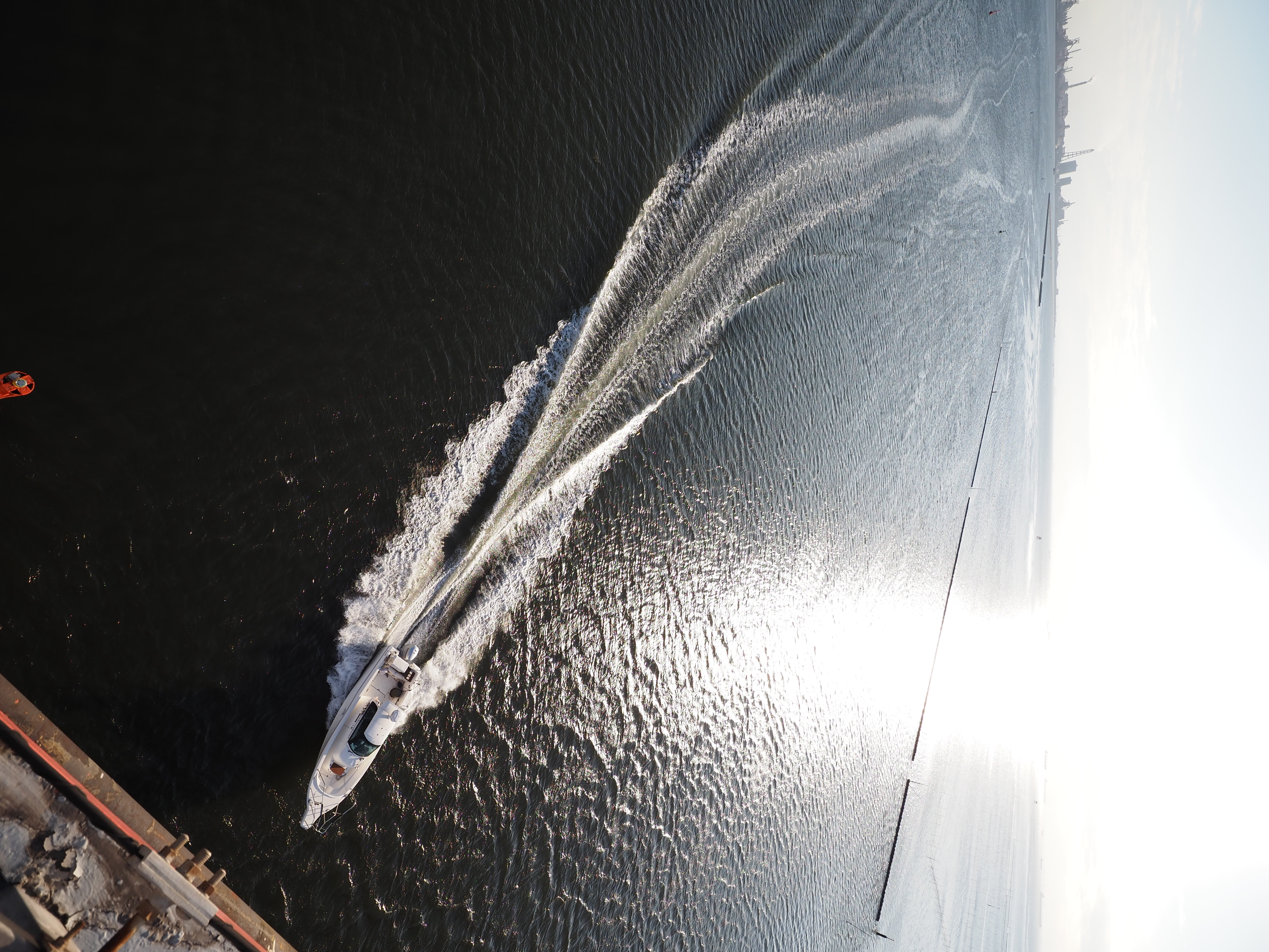 E-M1 Mark III　M.ZUIKO DIGITAL ED 8-25mm F4.0 PRO（8mm）　絞り優先AE（F4・1/1,250秒・±0EV）　ISO 200