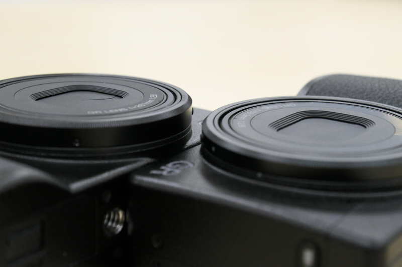 レンズ部の高さが2mm異なる