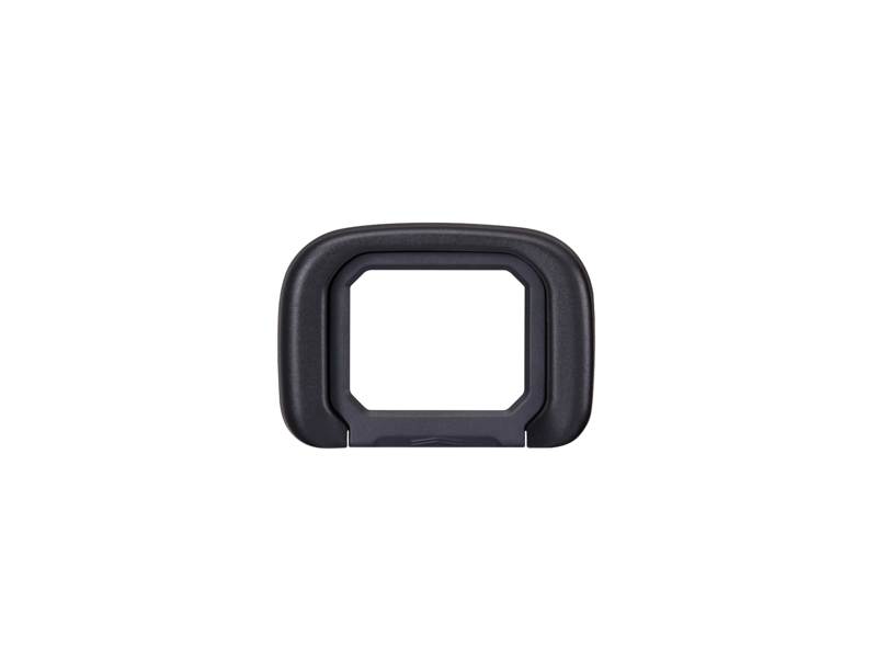 標準のアイカップ「ER-h」（カメラ同梱品）。EOS R5のアイカップより柔らかい素材だという。