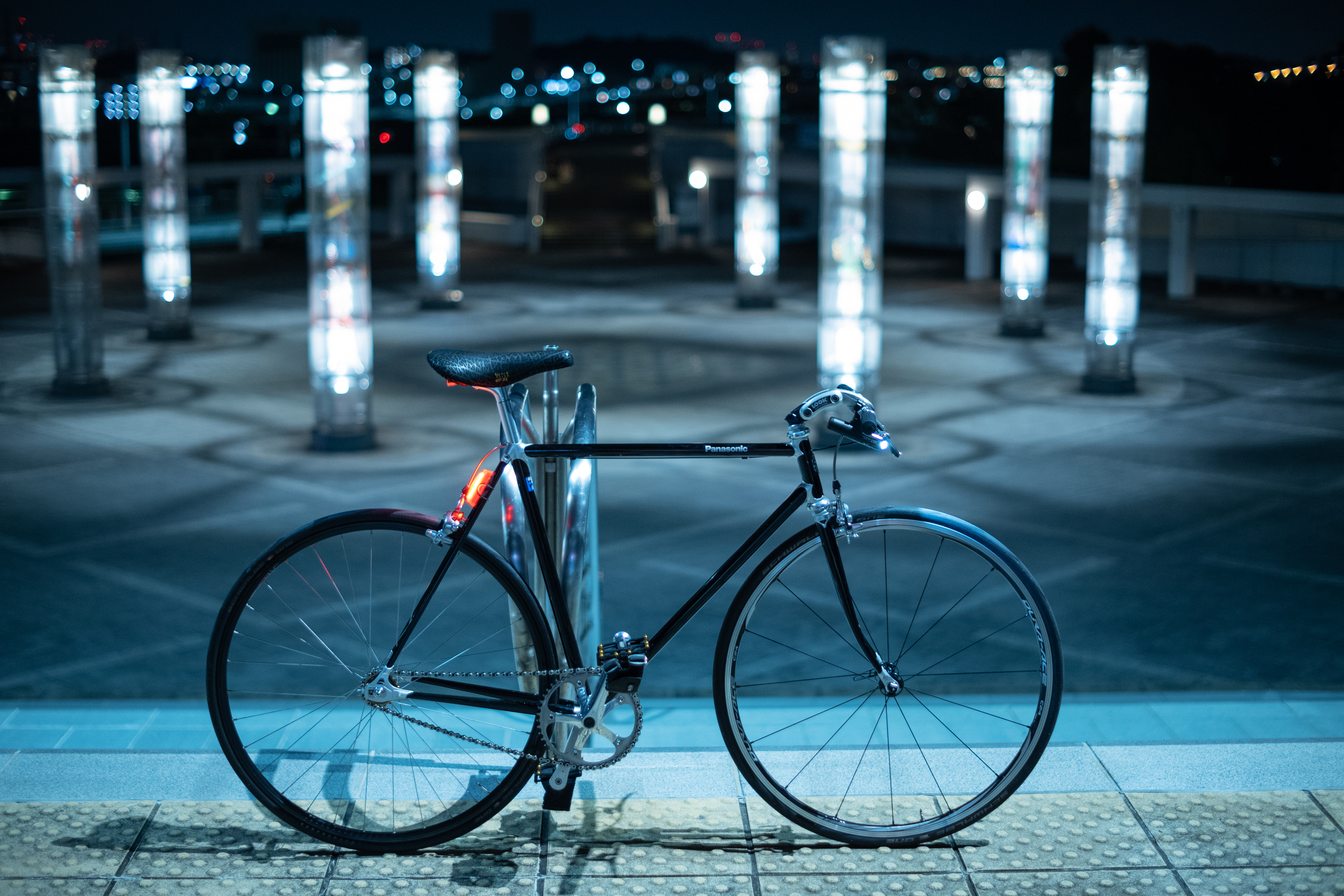 <span class="fnt-85">Z fc / 35mm f/1.4 C / 絞り優先AE（F1.4・1/50秒・） / ISO 800</span>