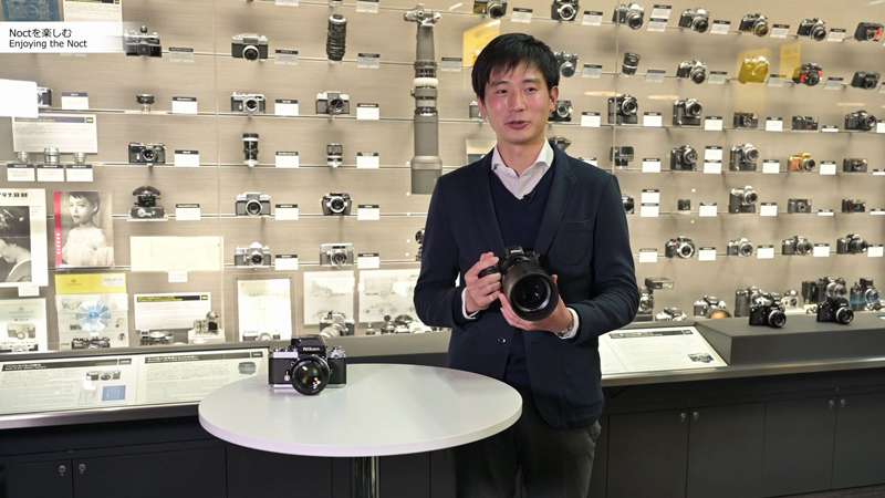 レンズ設計者の坪野谷啓介氏（光学本部第三設計部）