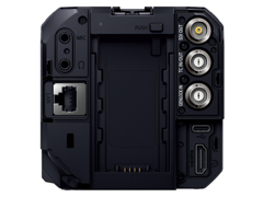 パナソニック、大きさそのままフルサイズ機になったボックス型カメラ