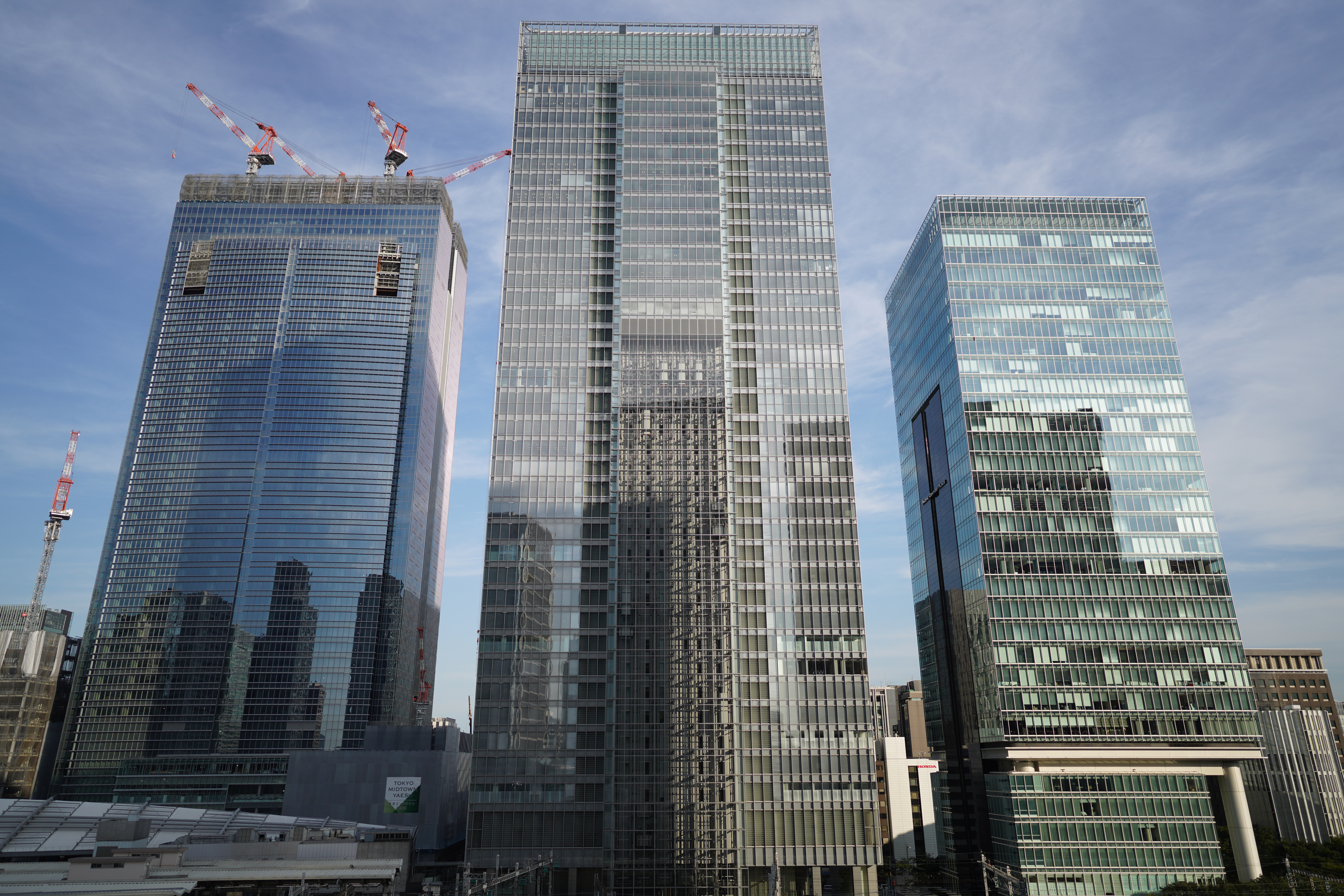 <span class="fnt-85">α7R IV / 24mm F2 DG DN｜Contemporary / 絞り優先AE（F2・1/3,200秒・±0EV） / ISO 100</span>