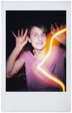 ロモグラフィー、ポップアーティストとコラボの「Lomo'Instant Automat