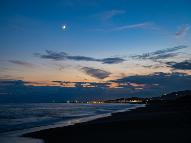 <span class="fnt-85">E-M1 Mark III / M.ZUIKO DIGITAL ED 8-25mm F4.0 PRO / 23mm（46mm相当） / マニュアル露出（F4、2秒） / ISO 200/ WB:日陰</span>