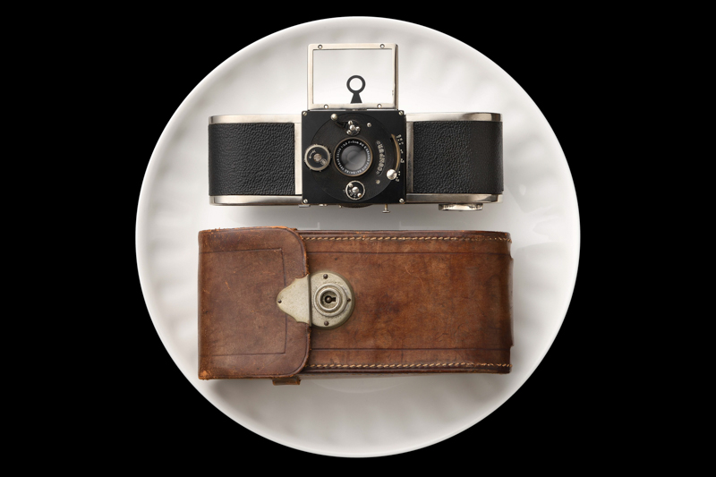 E.Klauss Eka with case