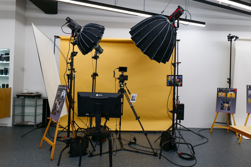 ライティング機材の展示も基本的に動画用。Aputure製品が紹介されていた