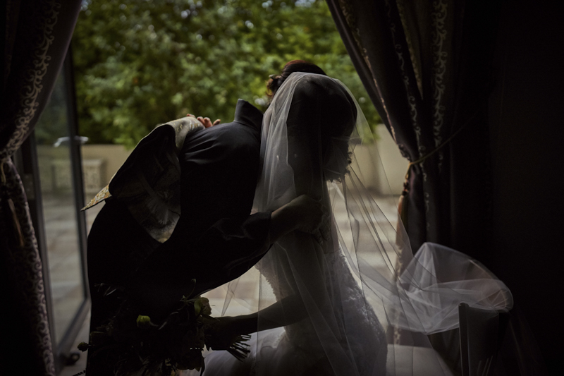 撮影：山隈祐介<br><span class="fnt-85">α7 IV / FE 35mm F1.4 GM / マニュアル露出（1/2,000秒・F2.0） / ISO 3200</span>