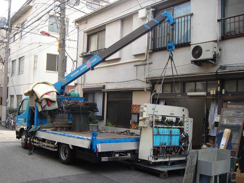 2006年に現像機を設置した際の様子（写真：レトロエンタープライズ）