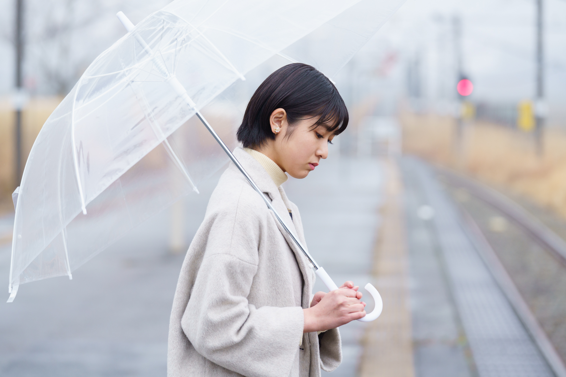佐藤の直近作「山形美少女図鑑」より。柚希さん（山形美少女図鑑創刊号オーディションポイント5位）。