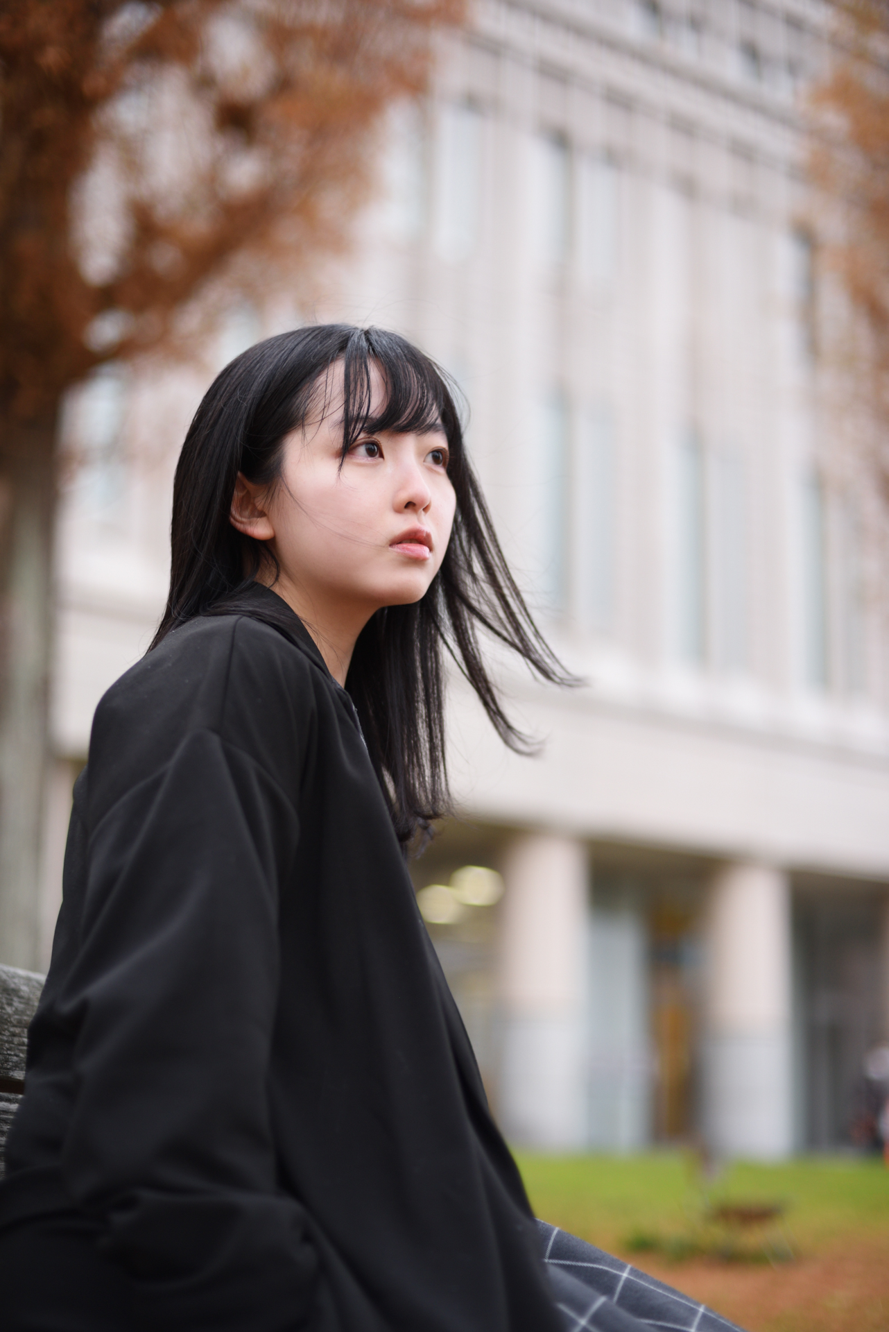 佐藤の直近作「山形美少女図鑑」より。菅野美優さん（美少女図鑑AWARD2021ファイナリスト）。