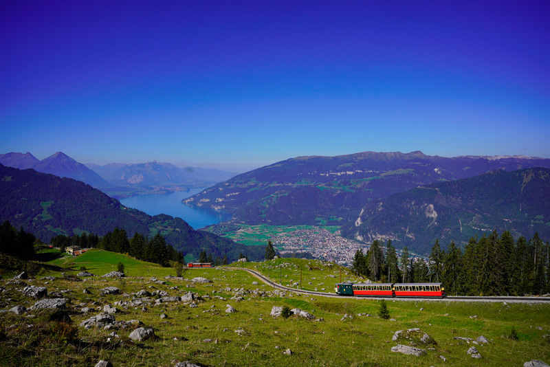 ソニーα7R III　FE 24mm F1.4 GM（F8、1/1,600秒）ISO 200　WB:太陽光　風景