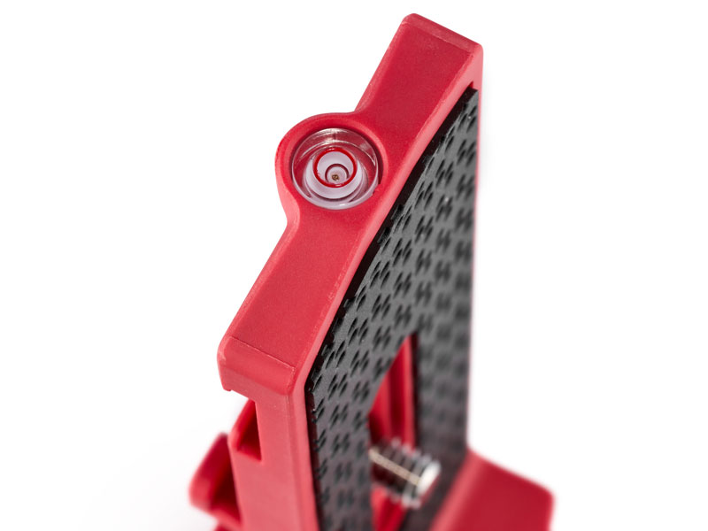 横/縦位置用の水準器を備えている