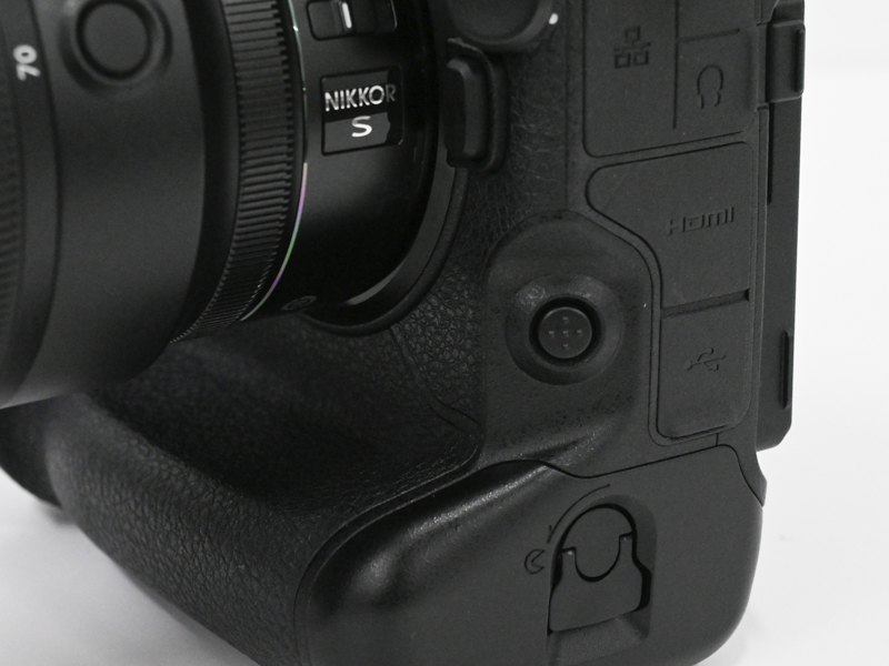 フォーカスモードボタンを配置