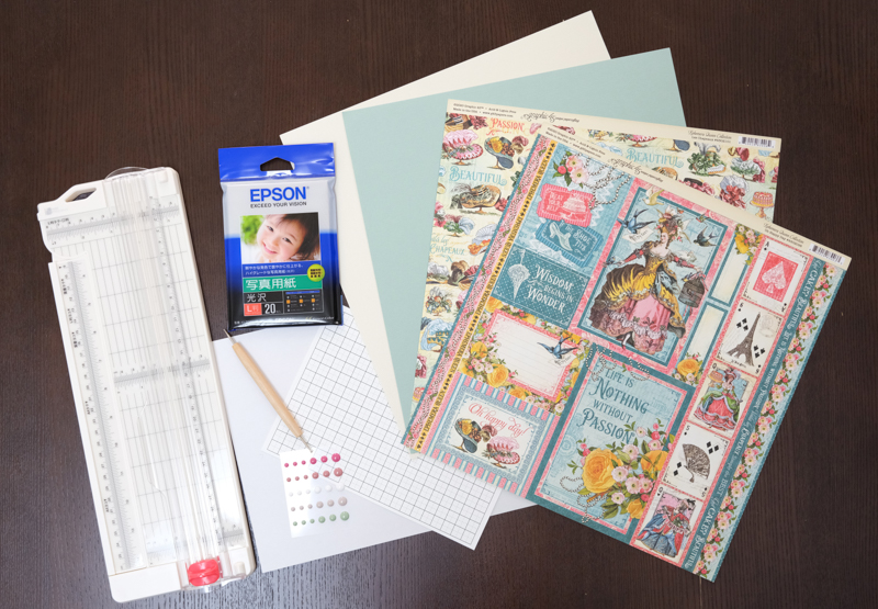 キットをひろげたところ。必要な道具が揃っています