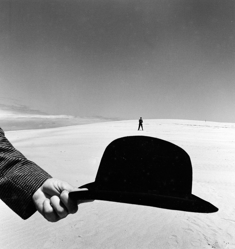 <span class="fnt-85">「砂丘モード」より（1983年）</span>