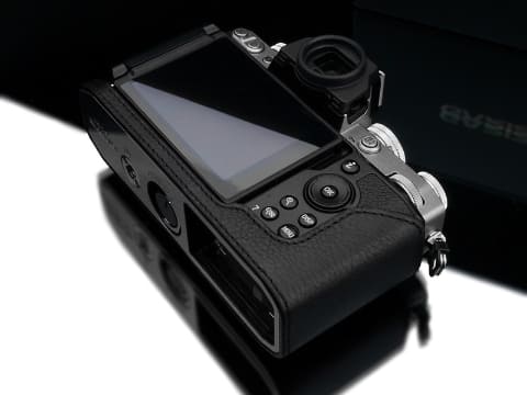 GARIZ、ニコン Z fc用のレザーケース。ブラック/ブラウンの2色