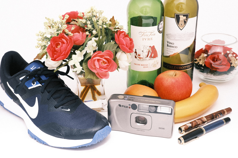 強度 大　粒度 大