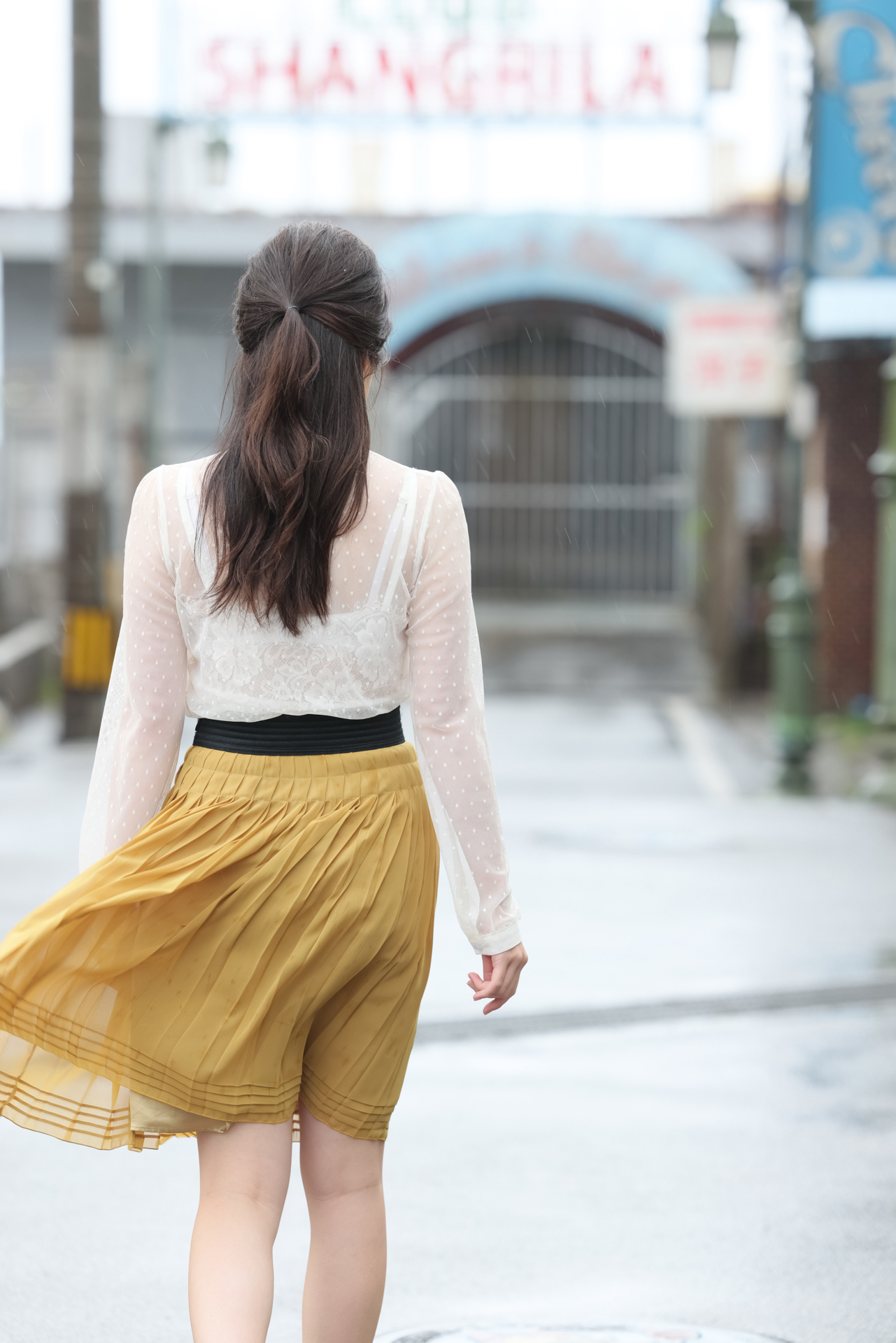 <span class="fnt-85">EOS R5 / RF70-200mm F2.8 L IS USM（147mm） / 絞り優先AE（F4・1/250秒・+1.3EV） / ISO 640</span>