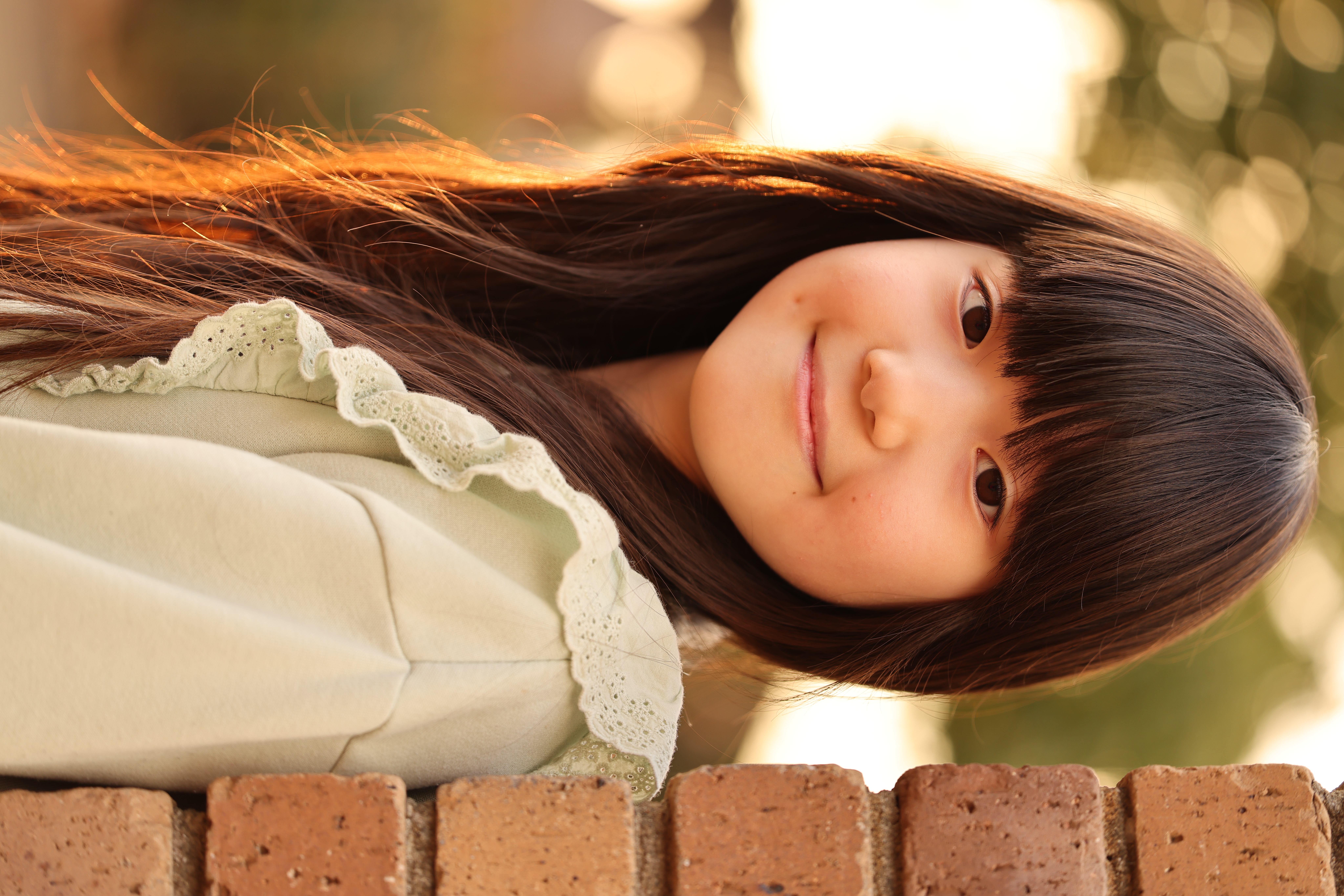 中央<br><span class="fnt-85">EOS R5 / RF100mm F2.8 L MACRO IS USM / 絞り優先AE（F2.8・1/125秒・+1.3EV） / ISO 100</span>