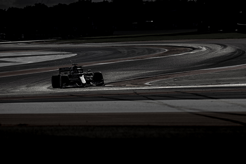 キヤノン EOS R3　RF400mm F2.8 L IS USM　マニュアル露出（F6.3・1/3,200秒）ISO 100　WB：太陽光