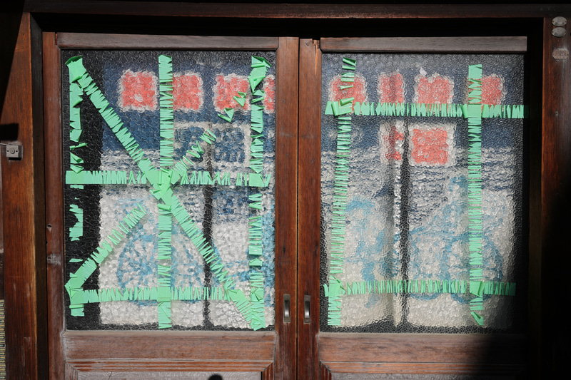 マウントアダプターをつけると小柄なEF単焦点レンズも大きくなりますが、それでも許容できる範囲ですね。デザイン的にも見苦しくないし。<br>EOS R3　EF24mm F2.8 IS USM（F8・1/500秒）ISO 100