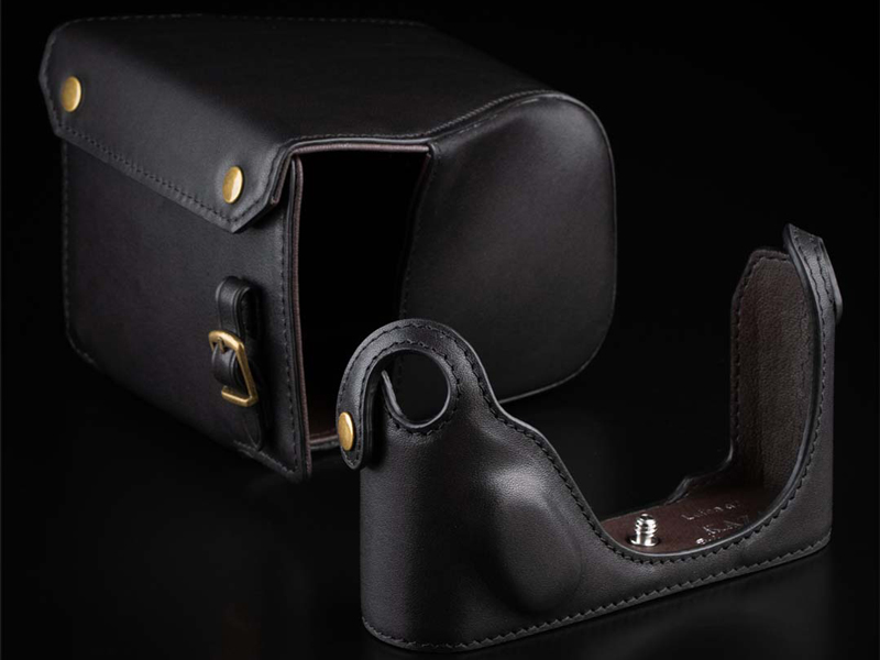 ピュアブラック