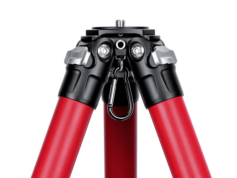 本体側面と下面に1/4インチネジ穴を備える